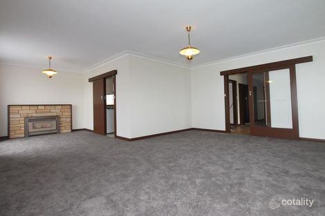 Property photo of 60 Lake Street Wendouree VIC 3355