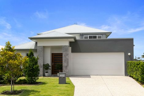 Property photo of 45 Waterway Drive Birtinya QLD 4575