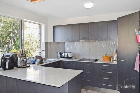 Property photo of 4/2 Upper Gay Terrace Kings Beach QLD 4551