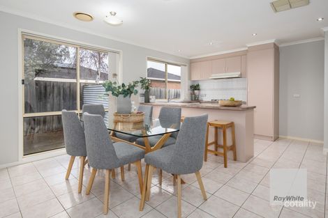 Property photo of 8 Elliott Court Burnside VIC 3023