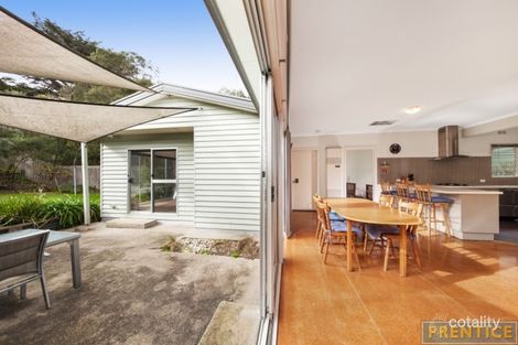 Property photo of 30 Gordon Street Rye VIC 3941