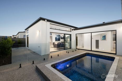 5 Bluebill St, St Leonards, VIC 3223