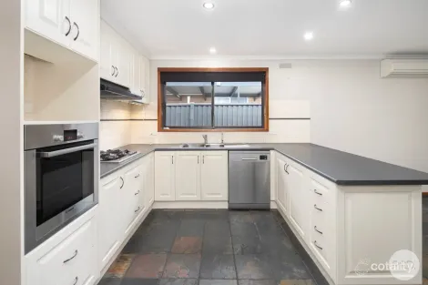 Property photo of 5 Kowree Crescent Sebastopol VIC 3356