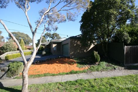 13 Mulduri Cres, Croydon South, VIC 3136