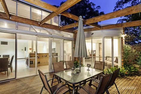 Property photo of 12 Pickworth Court Rosanna VIC 3084