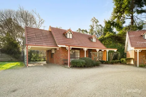 10/5 Racecourse Rd, Bright, VIC 3741