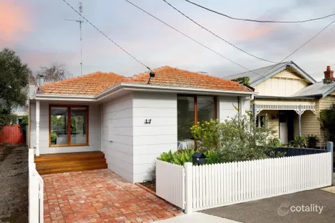 17 CLIFF ST, BRUNSWICK, VIC 3056