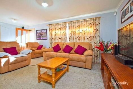Property photo of 23 Elcan Avenue Cranbourne West VIC 3977