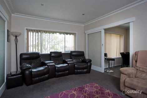 Property photo of 27 Curnow Street Golden Square VIC 3555