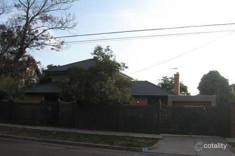 27 Canberra Gr, Brighton East, VIC 3187
