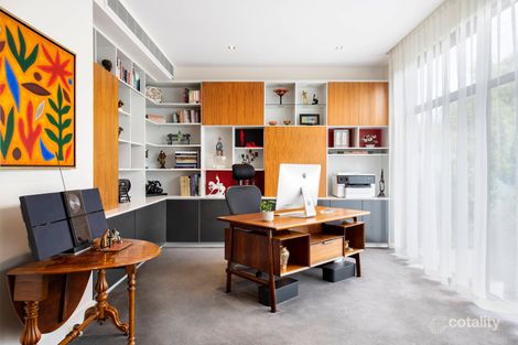 Property photo of 19 Brookville Road Toorak VIC 3142