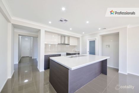 Property photo of 12 Passiflora Avenue Denham Court NSW 2565