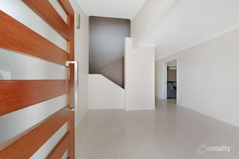 Property photo of 7 Bryde Place Thabeban QLD 4670