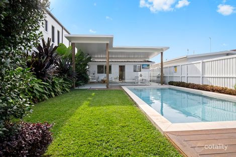 Property photo of 38 Chainey Avenue Miami QLD 4220