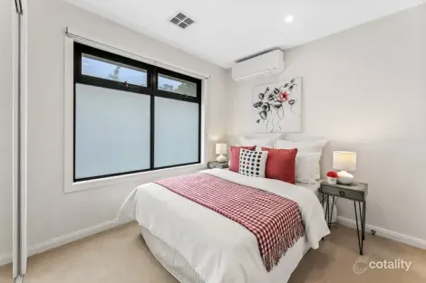 Property photo of 1 Thomas Street Camberwell VIC 3124