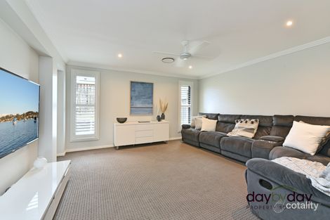Property photo of 19 Yellena Road Fletcher NSW 2287