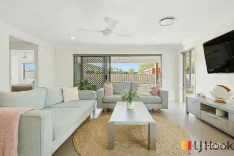 Property photo of 21 Blaxland Road Urraween QLD 4655