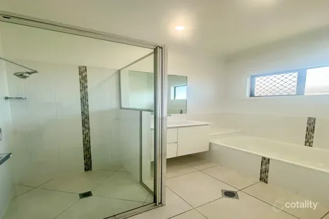 Property photo of 65 Mesa Circuit Cosgrove QLD 4818