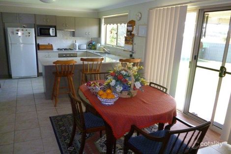 Property photo of 4 Bert Dyson Place West Kempsey NSW 2440