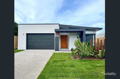 17 Seaside Pde, Palm Cove, QLD 4879