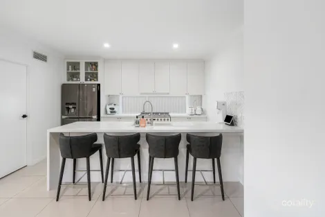 Property photo of 64 North Quay Circuit Hope Island QLD 4212
