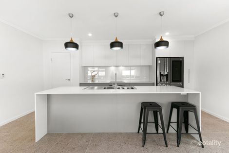 Property photo of 5 Saint Crispin Street Clifton Beach QLD 4879