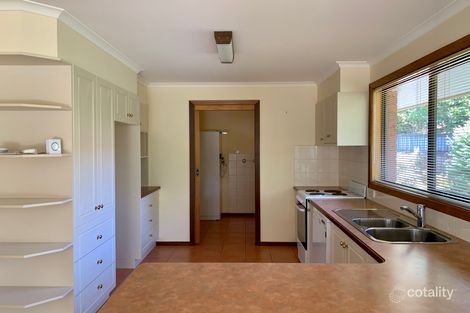 Property photo of 14 Newton Close Paynesville VIC 3880