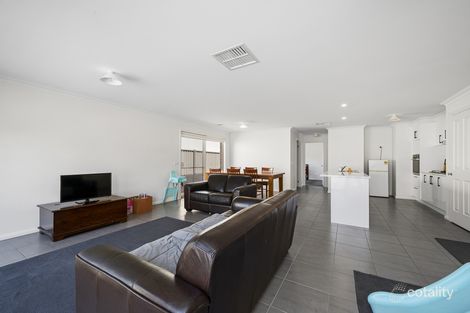 Property photo of 2 Harmony Way Alfredton VIC 3350