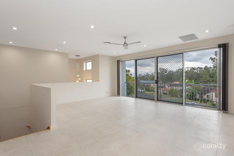 Property photo of 1/51 Canada Place Arundel QLD 4214