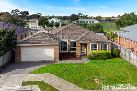 8 Rogers Ct, Sunbury, VIC 3429