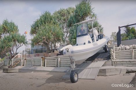 27 Coronation Ave, Beachmere, QLD 4510