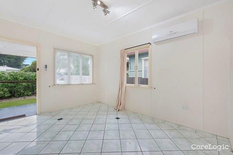 Property photo of 111 Dover Road Redcliffe QLD 4020