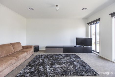 Property photo of 5 Domain Circuit Ararat VIC 3377
