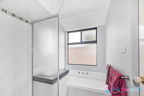 Property photo of 53 Eva Lynch Way Port Kennedy WA 6172