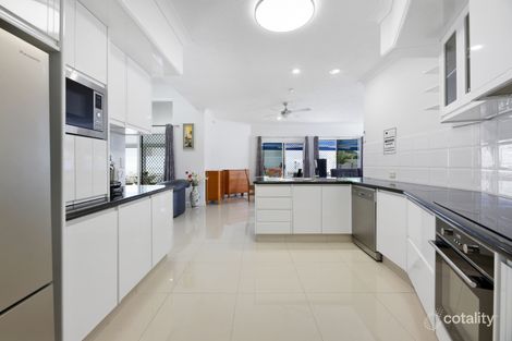 Property photo of 34 Kirralee Drive Robina QLD 4226