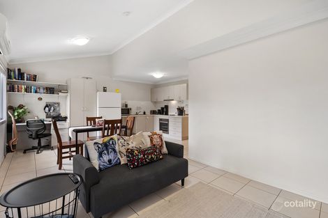 Property photo of 1/2-4 Gloucester Street Waterford QLD 4133