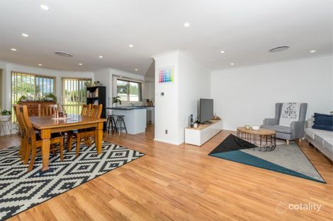 Property photo of 17 Nightingale Crescent Cameron Park NSW 2285