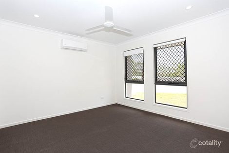 Property photo of 42 Greenhaven Circuit Narangba QLD 4504