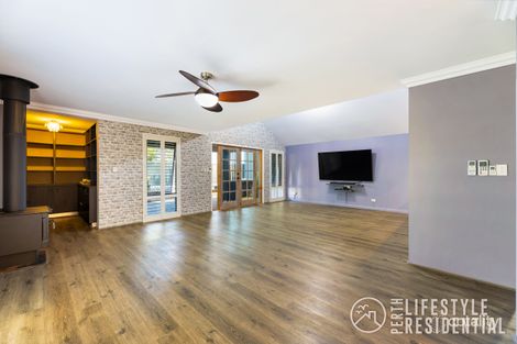 Property photo of 33 Broach Way Alkimos WA 6038