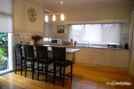 Property photo of 566 Centre Road Bentleigh VIC 3204
