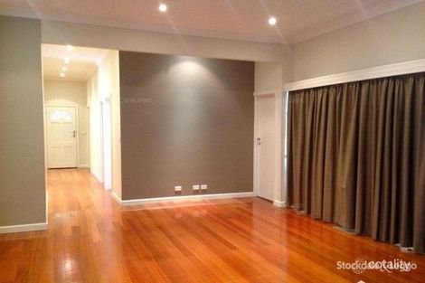 Property photo of 566 Centre Road Bentleigh VIC 3204