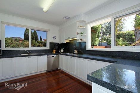 Property photo of 74 Freemantle Drive Wantirna South VIC 3152