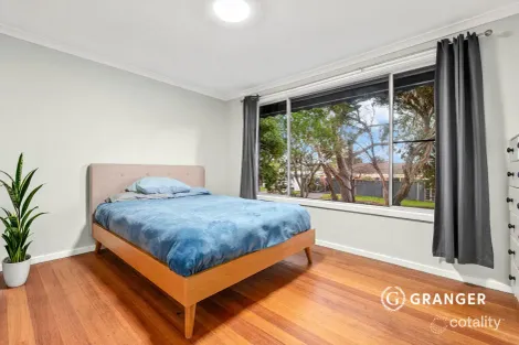 Property photo of 3 Glendale Grove McCrae VIC 3938