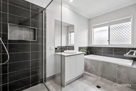 Property photo of 39 Bunya Crescent Caboolture South QLD 4510