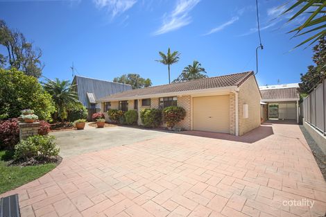 Property photo of 1/4 Seabreeze Avenue Coolum Beach QLD 4573