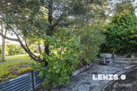 Property photo of 11 De Chene Parade Coburg North VIC 3058