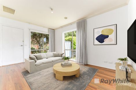 Property photo of 1/96 Botanical Grove Doveton VIC 3177