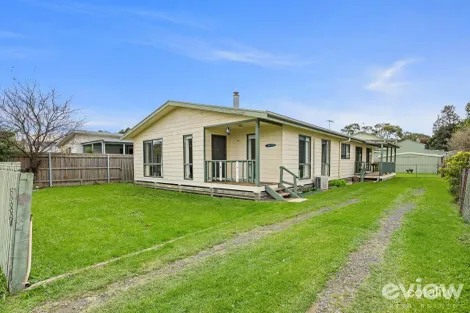 Property photo of 98 Scenic Drive Cowes VIC 3922