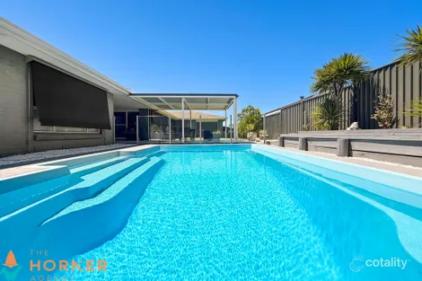 Property photo of 6 Fairlight Circuit Mardi NSW 2259