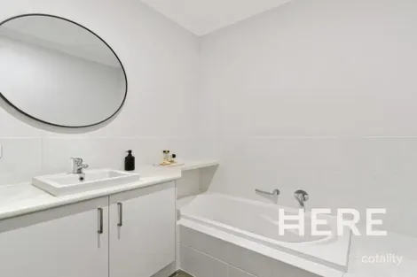 Property photo of 4E Berkeley Court Nollamara WA 6061